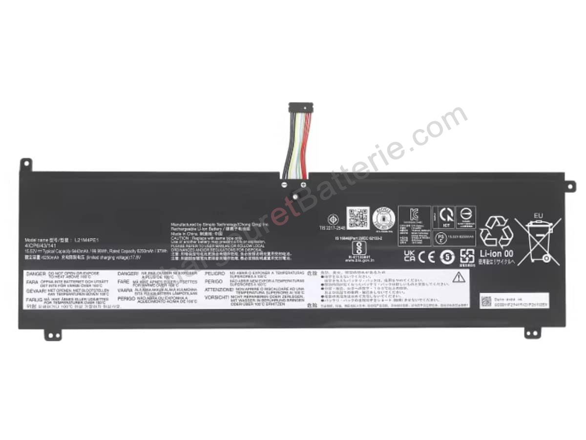 Yoga 7 16IAH7-82UF002JJP