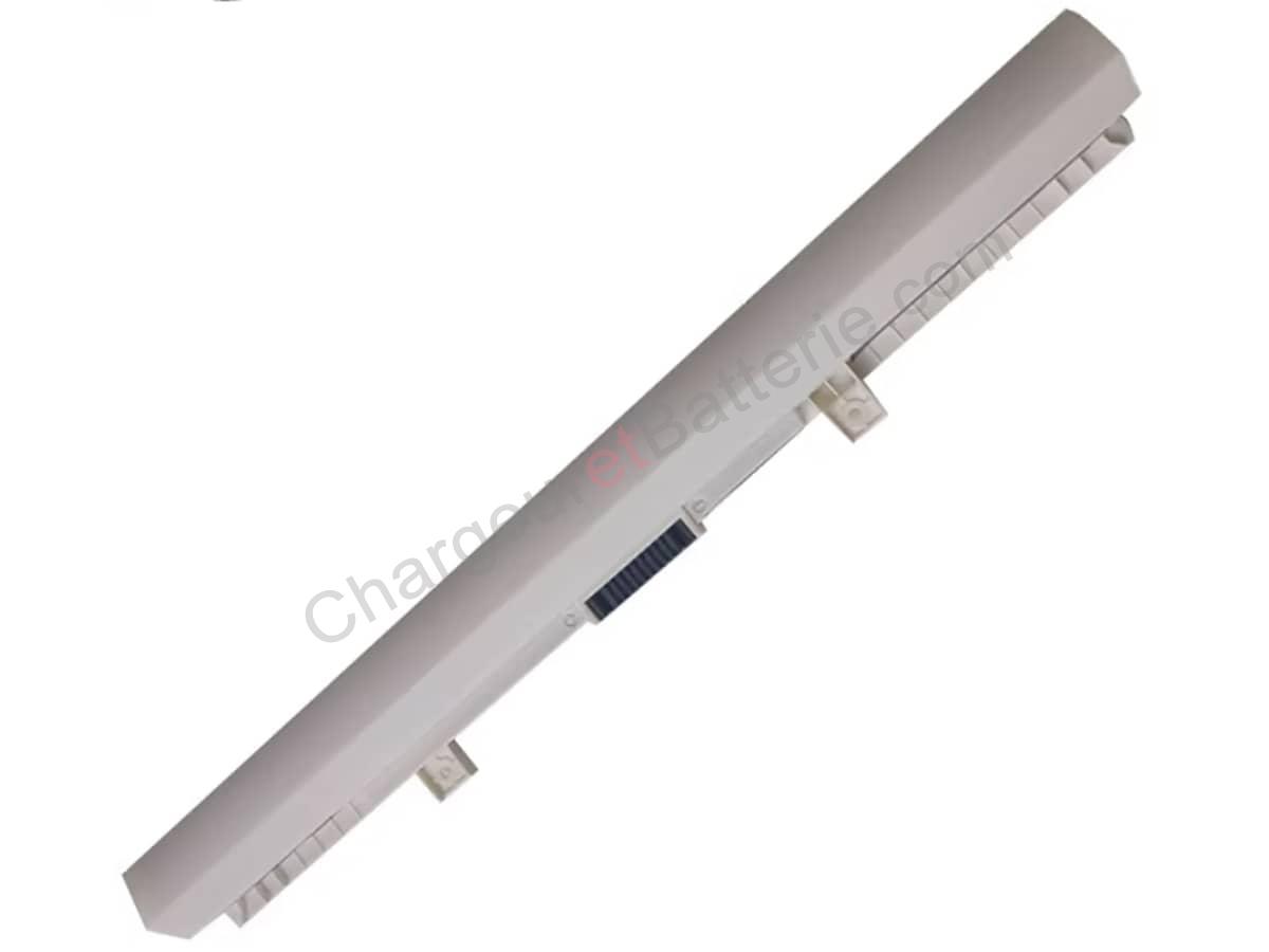Satellite L50D-B-11T