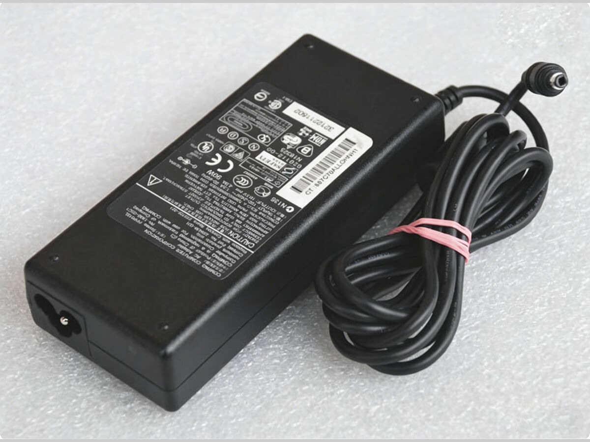 compatible avec ACER API-7595